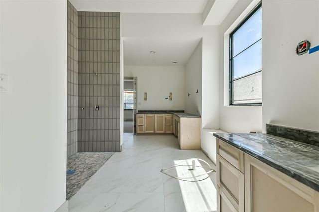 4927 Heatherglen Drive, Houston, TX 77096