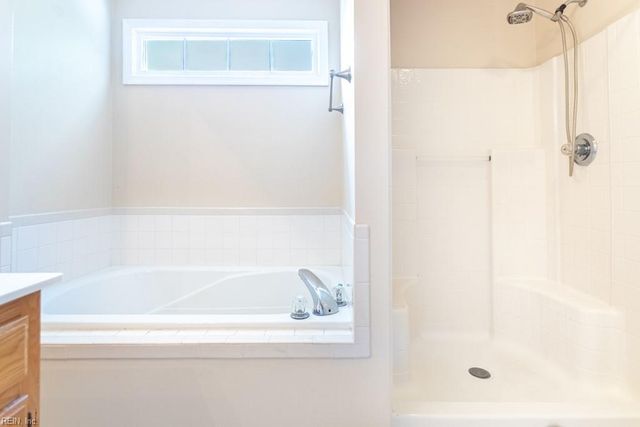 102 Jessica DR, Yorktown, VA 23693