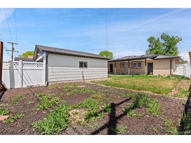 741 S 6th Ave, Brighton, CO 80601