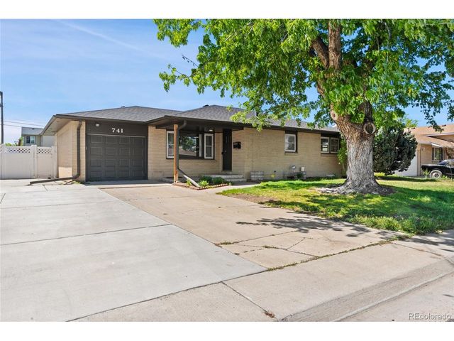 741 S 6th Ave, Brighton, CO 80601