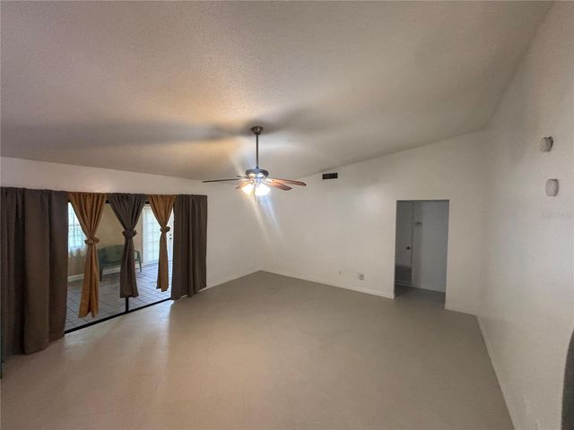 7667 HAVENFORD COURT, Orlando, FL 32818