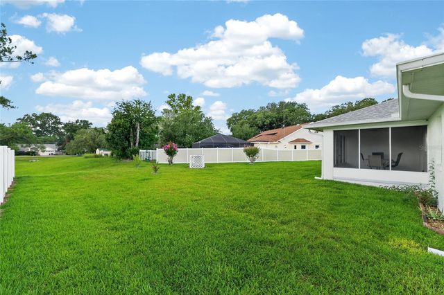 48 BANYAN TRACK, Ocala, FL 34472