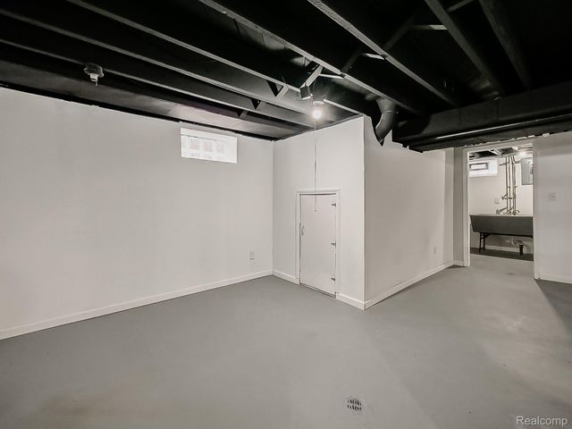 20553 Vaughan Street, Detroit, MI 48219