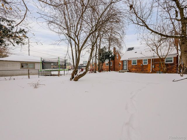 20553 Vaughan Street, Detroit, MI 48219