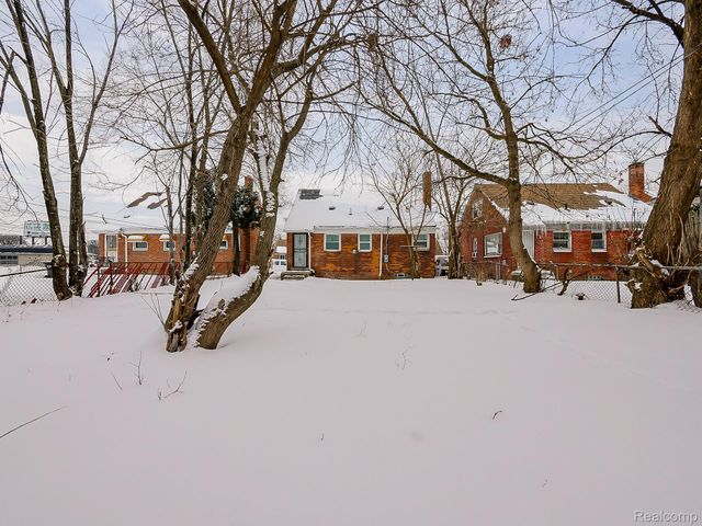20553 Vaughan Street, Detroit, MI 48219