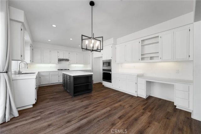 34111 San Sebastian, Murrieta, CA 92563