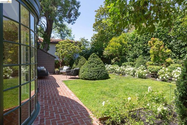 575 Blair Ave., Piedmont, CA 94611
