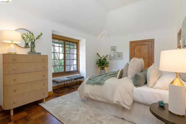 575 Blair Ave., Piedmont, CA 94611