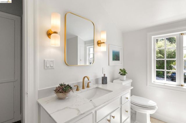 575 Blair Ave., Piedmont, CA 94611