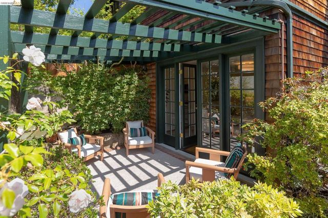 575 Blair Ave., Piedmont, CA 94611