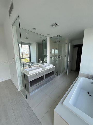 650 NE 32nd Street 1608, Miami, FL 33137