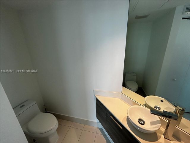 650 NE 32nd Street 1608, Miami, FL 33137
