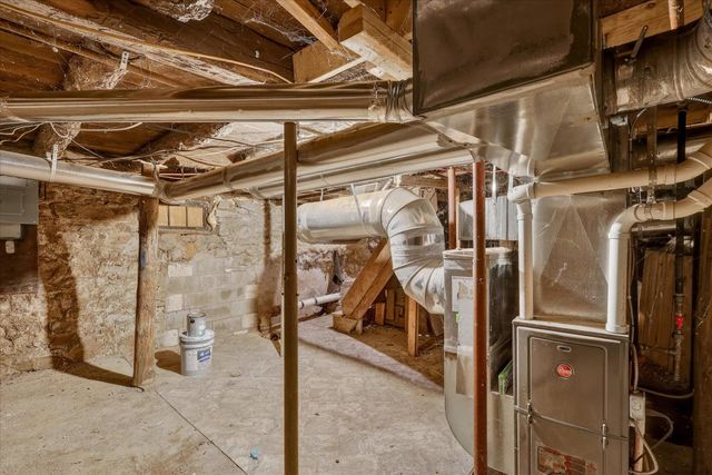 620 E Green Street, Marshall, MI 49068