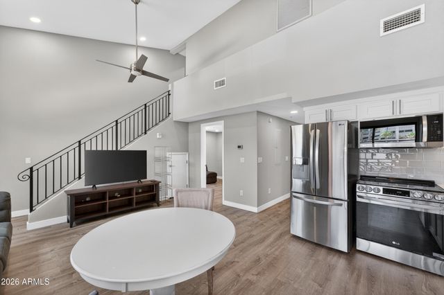1005 E 8TH Street 3004, Tempe, AZ 85281