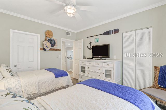 3 Shelter Cove Ln Apt 7461, Hilton Head Island, SC 29928