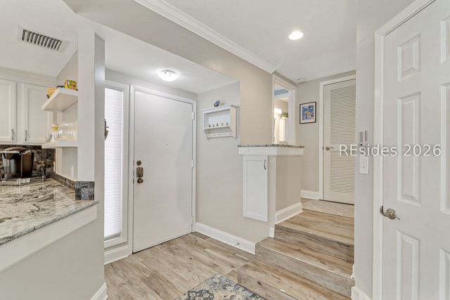 3 Shelter Cove Ln Apt 7461, Hilton Head Island, SC 29928