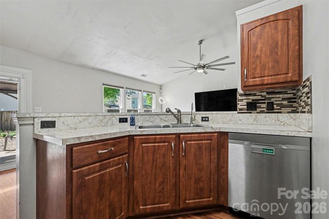 199 Austin Run Court, Kannapolis, NC 28083