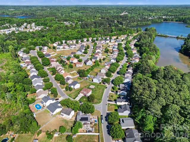 199 Austin Run Court, Kannapolis, NC 28083