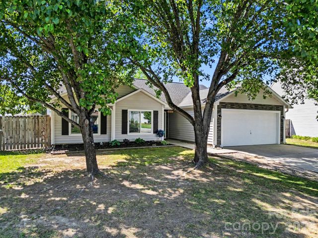 199 Austin Run Court, Kannapolis, NC 28083