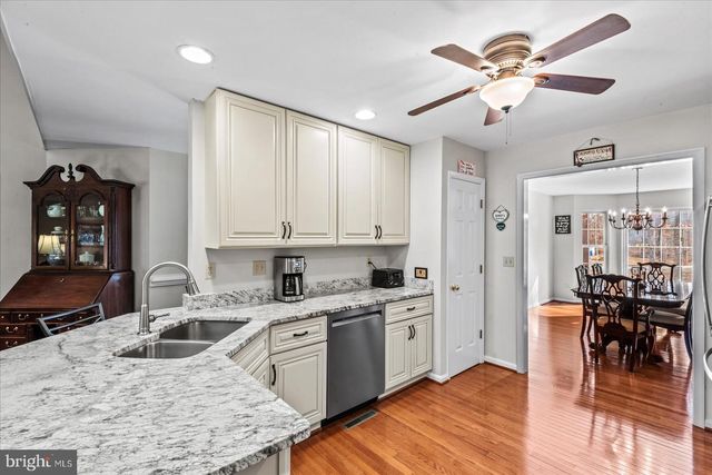 142 YORKTOWN BLVD, Locust Grove, VA 22508