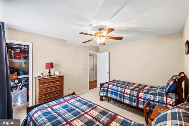 142 YORKTOWN BLVD, Locust Grove, VA 22508