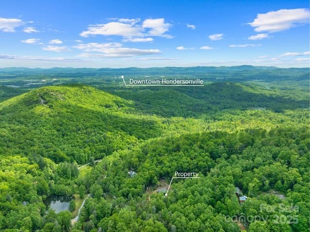 143 Burnside Trail, Hendersonville, NC 28792