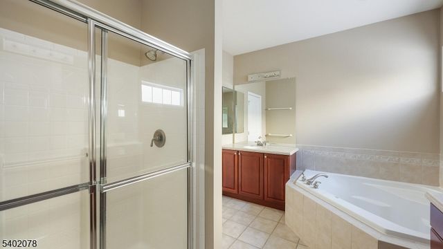 675 Post Ln, Franklin Twp., NJ 08873