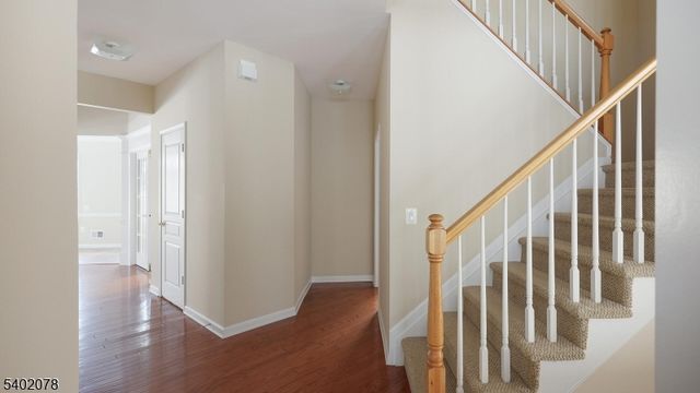 675 Post Ln, Franklin Twp., NJ 08873