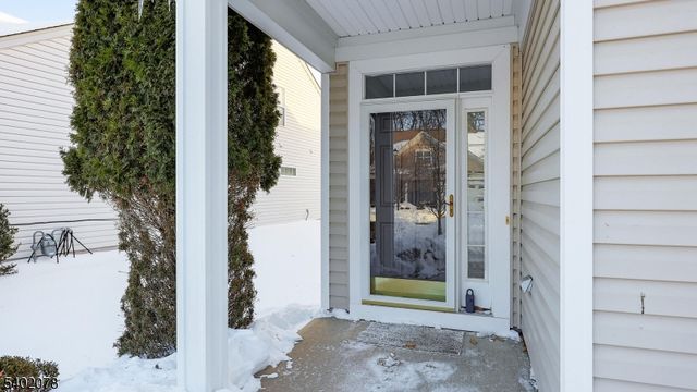 675 Post Ln, Franklin Twp., NJ 08873