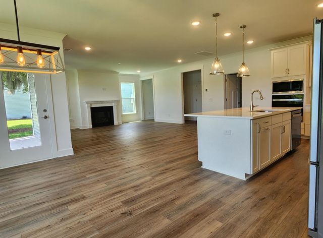 104 Susie Drive, Ridgeville, SC 29472