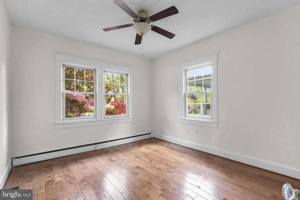 Image 25 of property listing at 9120 GLENRIDGE RD, Silver Spring, MD 20910