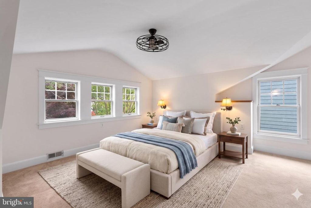 Image 30 of property listing at 9120 GLENRIDGE RD, Silver Spring, MD 20910