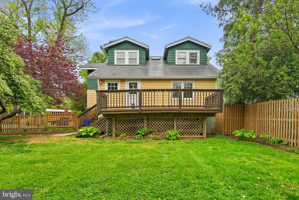 Image 52 of property listing at 9120 GLENRIDGE RD, Silver Spring, MD 20910