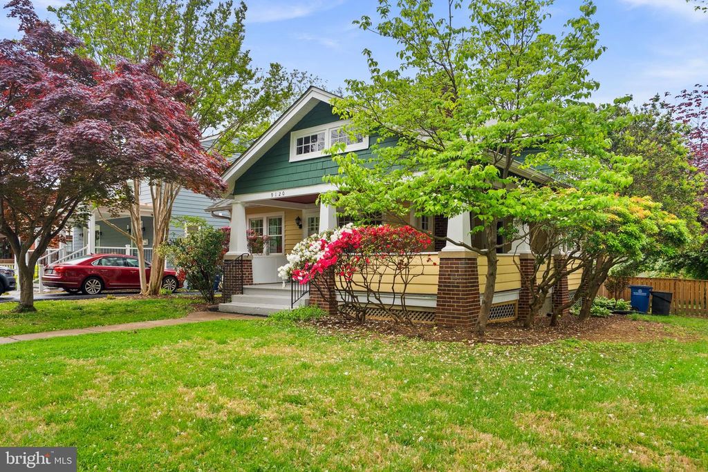 Image 54 of property listing at 9120 GLENRIDGE RD, Silver Spring, MD 20910