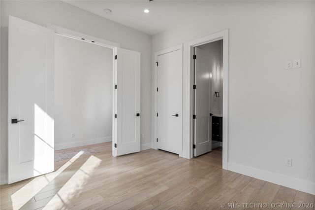1029 E 38th Place, Tulsa, OK 74105