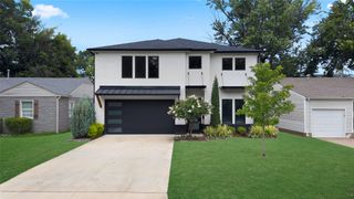 1029 E 38th Place, Tulsa, OK 74105