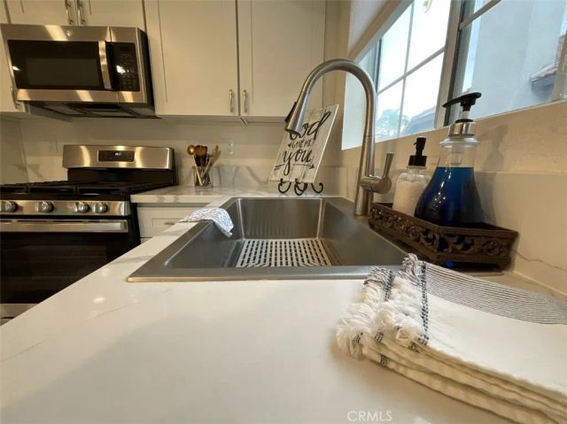 8028 Sorrento Street, Fontana, CA 92336