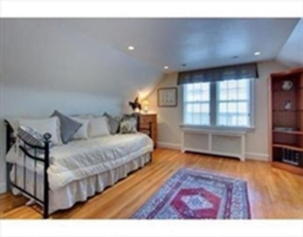 98 George Street 98, Arlington, MA 02476
