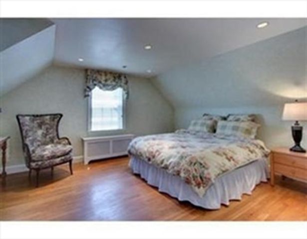 98 George Street 98, Arlington, MA 02476