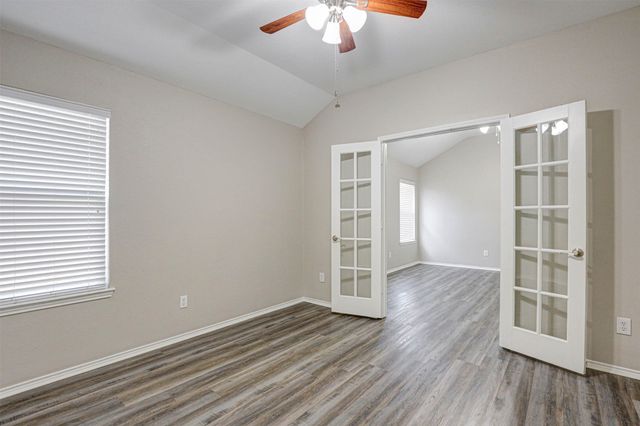 3900 Summerhill Lane, Fort Worth, TX 76244