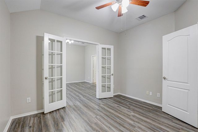 3900 Summerhill Lane, Fort Worth, TX 76244