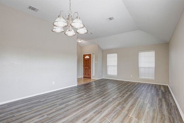 3900 Summerhill Lane, Fort Worth, TX 76244