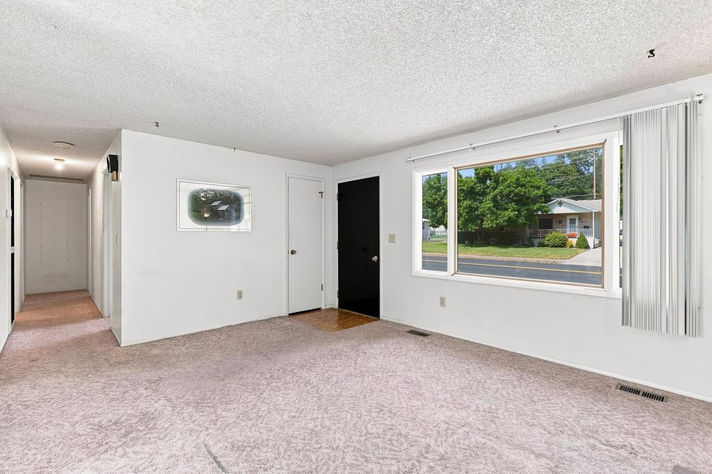 4128 E FREDERICK Ave, Spokane, WA 99217 photo 3