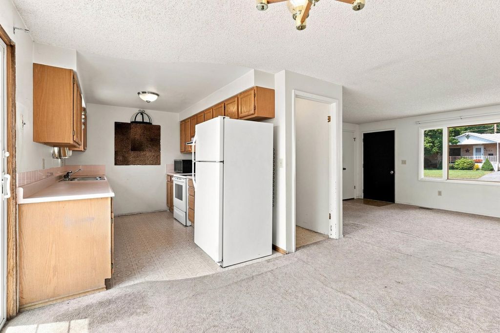 4128 E FREDERICK Ave, Spokane, WA 99217 photo 4