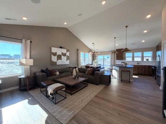 1782 Tamarack Road, Shakopee, MN 55379