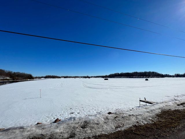 1782 Tamarack Road, Shakopee, MN 55379