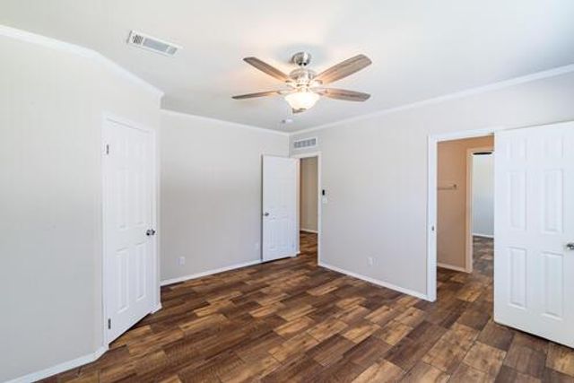 248 Wilbarger Creek DR, Elgin, TX 78621