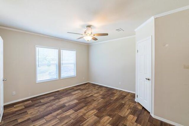 248 Wilbarger Creek DR, Elgin, TX 78621