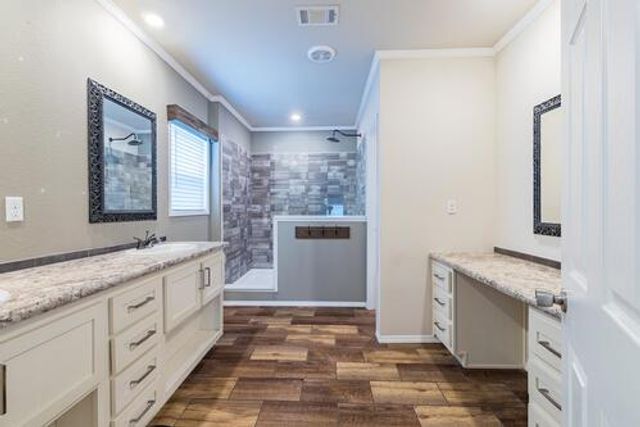 248 Wilbarger Creek DR, Elgin, TX 78621