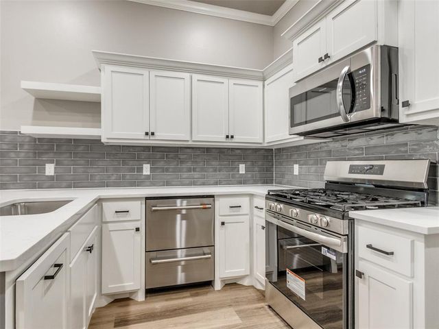 3724 SW SW 27th Place, Oklahoma City, OK 73108